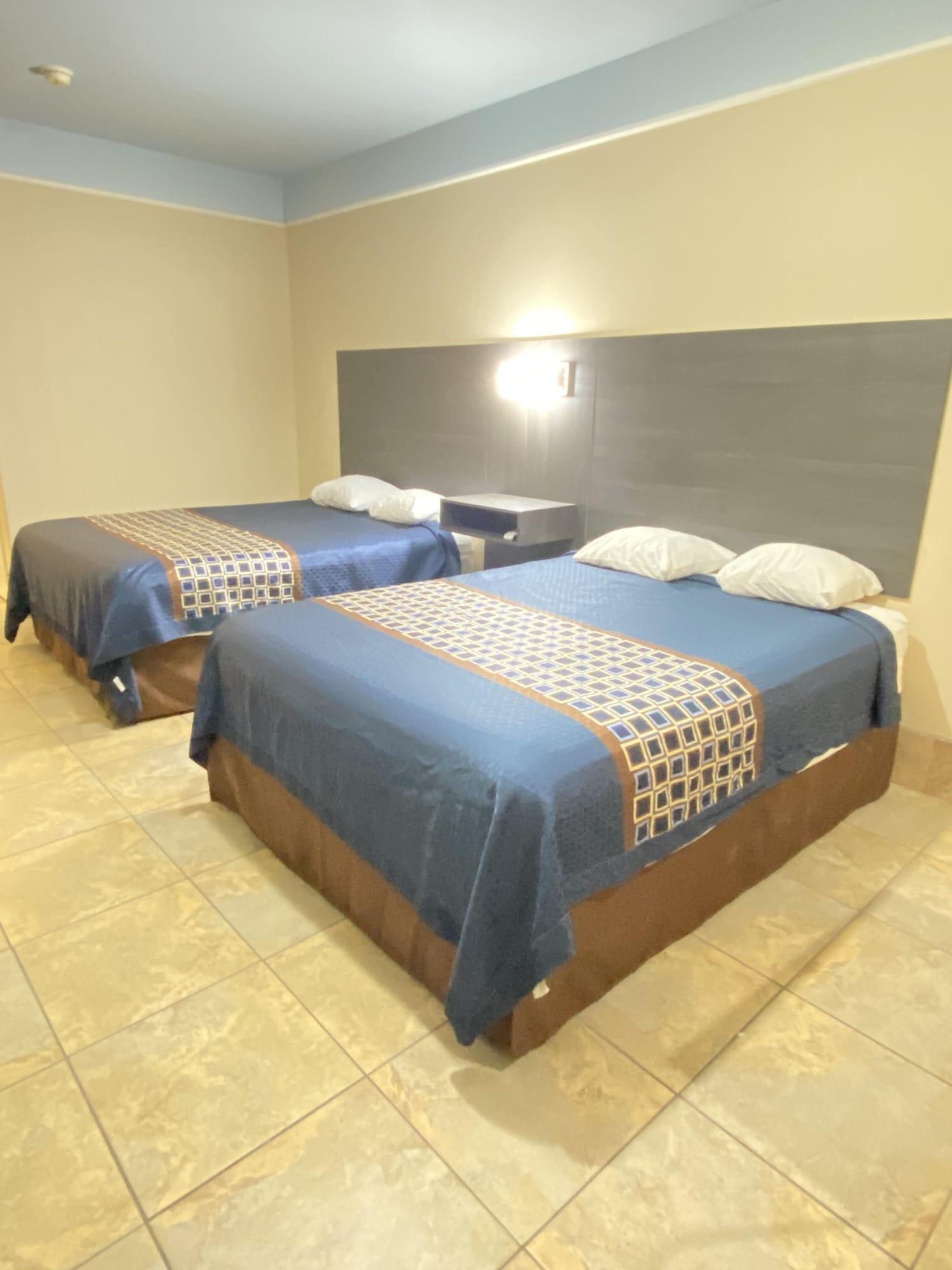 Texas Inn & Suites Mcallen At La Plaza Mall And Airport Exterior photo