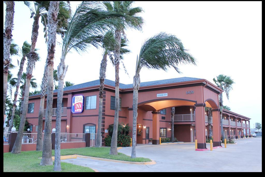 Texas Inn & Suites Mcallen At La Plaza Mall And Airport Exterior photo