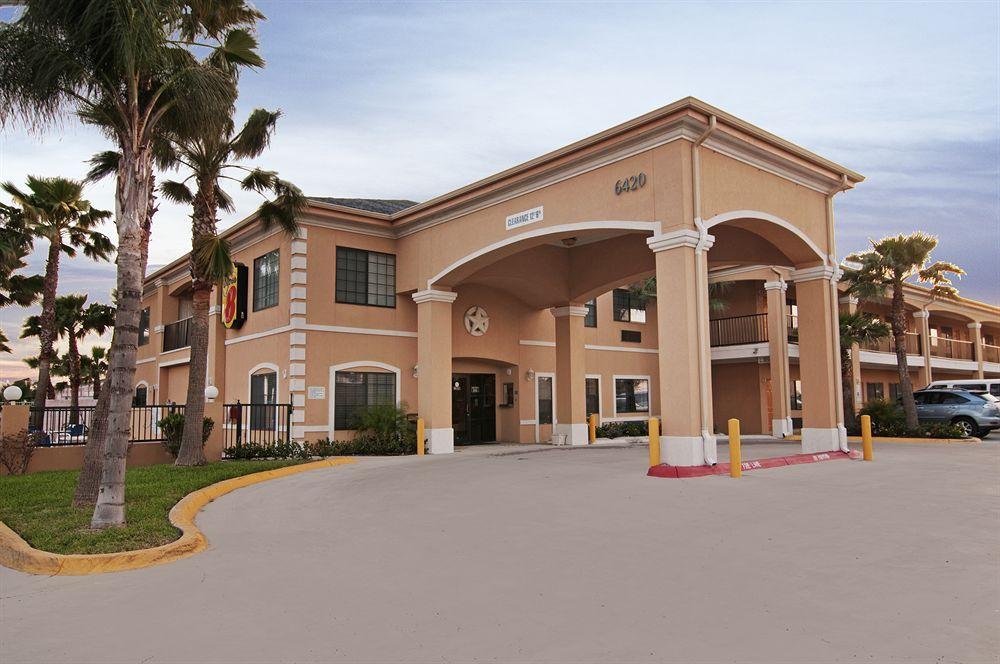 Texas Inn & Suites Mcallen At La Plaza Mall And Airport Exterior photo