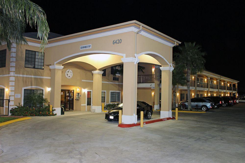 Texas Inn & Suites Mcallen At La Plaza Mall And Airport Exterior photo